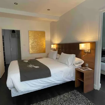 De Charme Dans Maison Du Xviᵉ Siecle 2 Proche Centre קלרמונט-פרנד