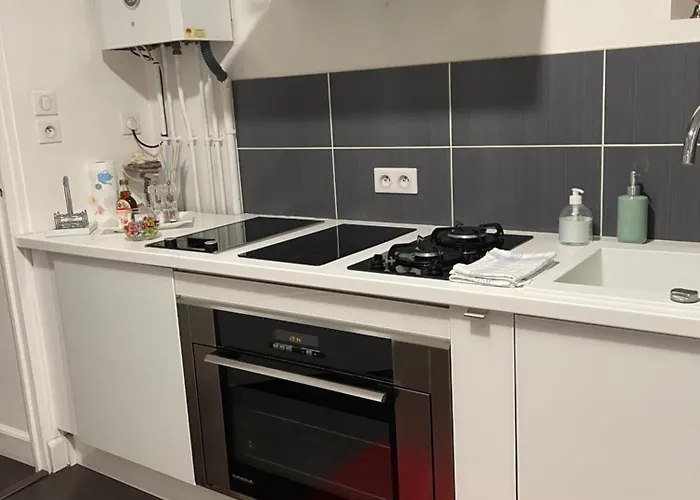 De Charme Dans Maison Du Xviᵉ Siecle 2 Proche Centre קלרמונט-פרנד