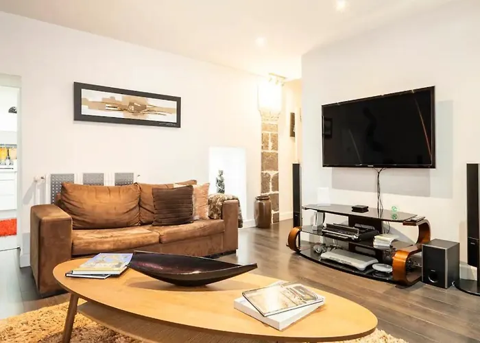 De Charme Dans Maison Du Xviᵉ Siecle 2 Proche Centre Апартаменты